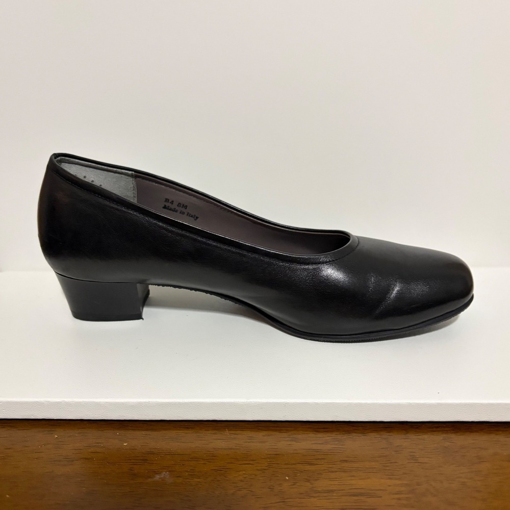SAS Pumps Women 8M Black Block Heel Leather Round Toe Shoes Made in Italy Fall